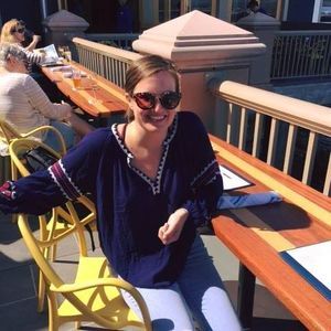 Meet your Posher, Laura